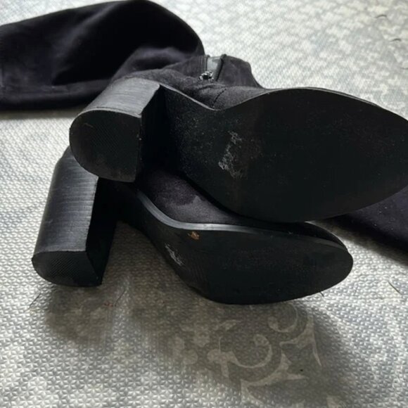 Like new, black suede knee high boots size 37 EU, 6.5 US , FOREVER NEW , - Picture 3 of 9